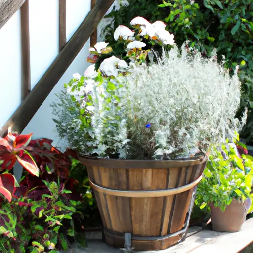 How to Create a Stunning Container Garden: Tips and Ideas